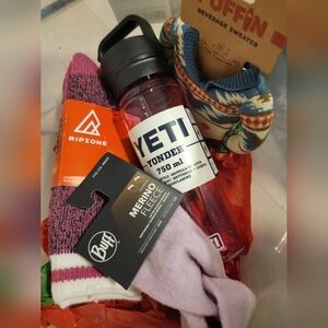 Gift basket set all bnwt